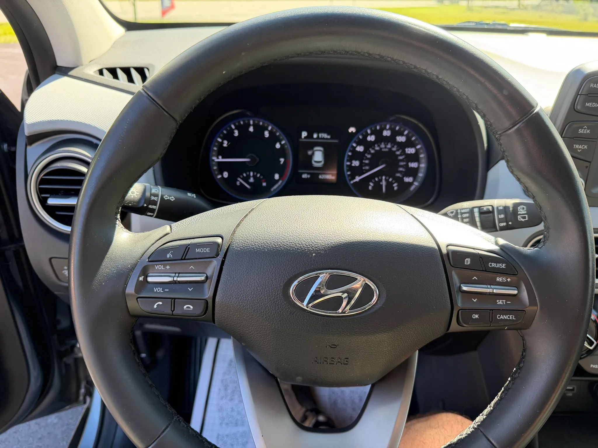 2020 Hyundai Kona SEL - Photo 10